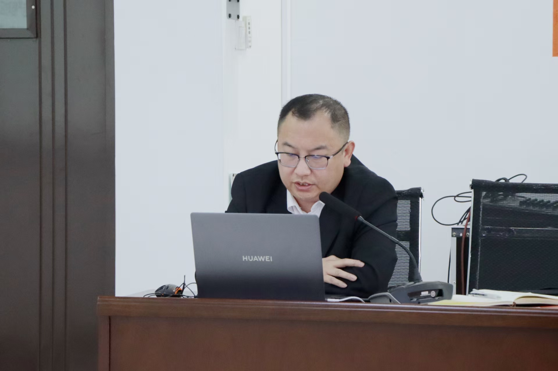 【学校动态】我校召开本科教学工作合格评估学习交流分享会