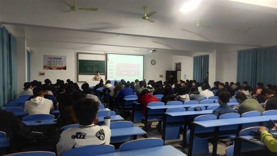 5AF402435B28640F682953A4E823EFE9