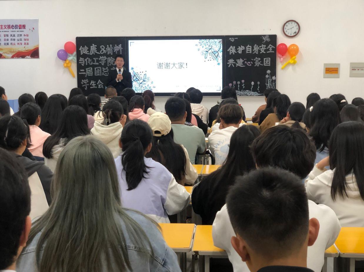 图示, 示意图

中度可信度描述已自动生成:ver1