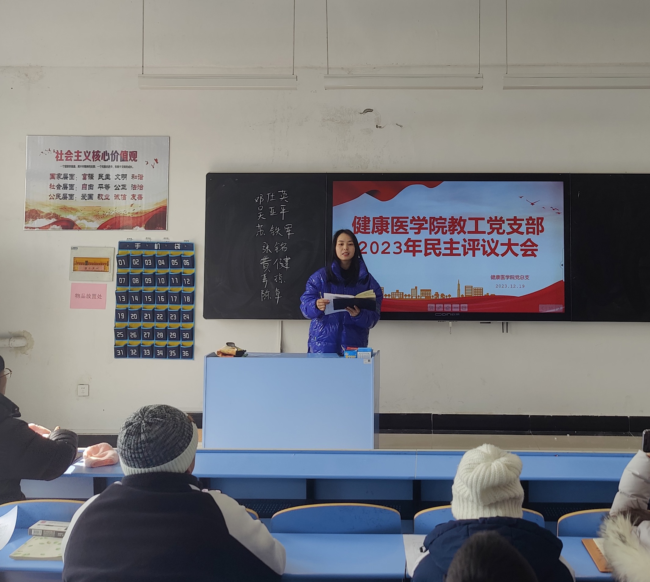 5d7d12bb1532b960e55dc1571fbd825