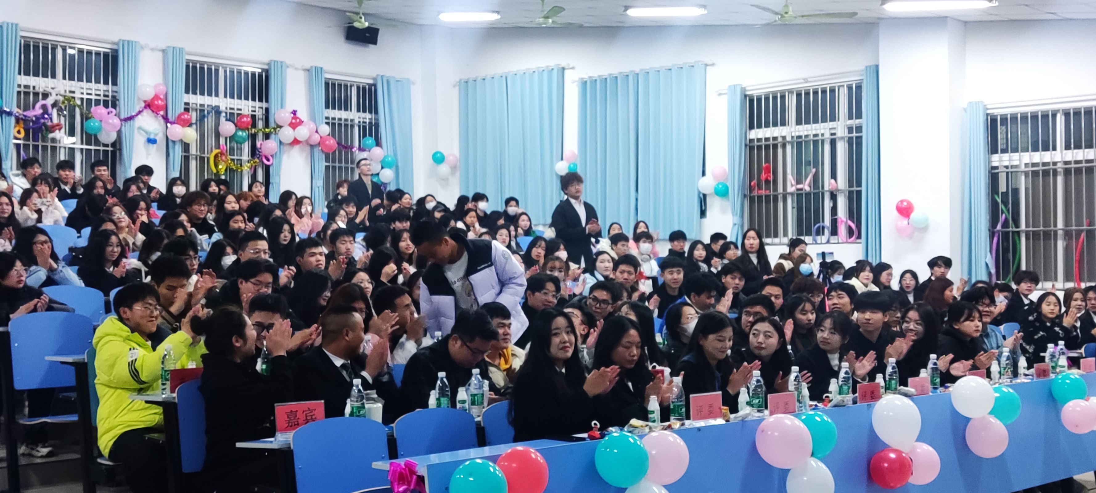 图示, 示意图

中度可信度描述已自动生成:ver1