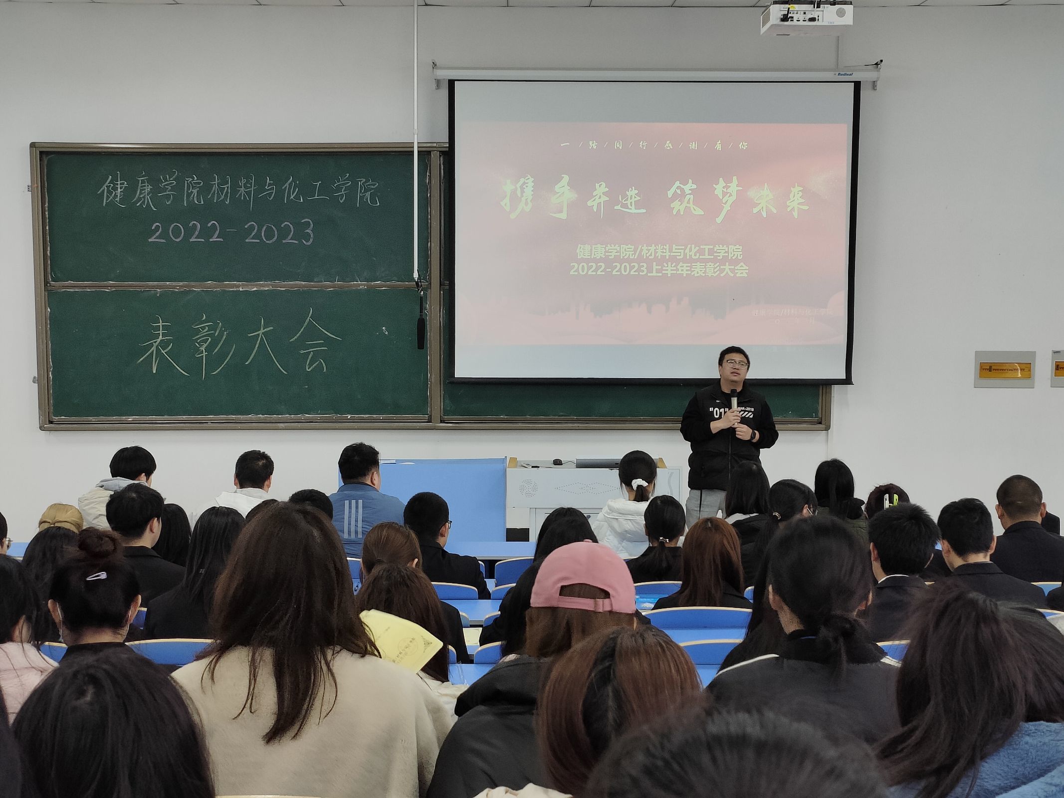 图示, 示意图

中度可信度描述已自动生成:ver1