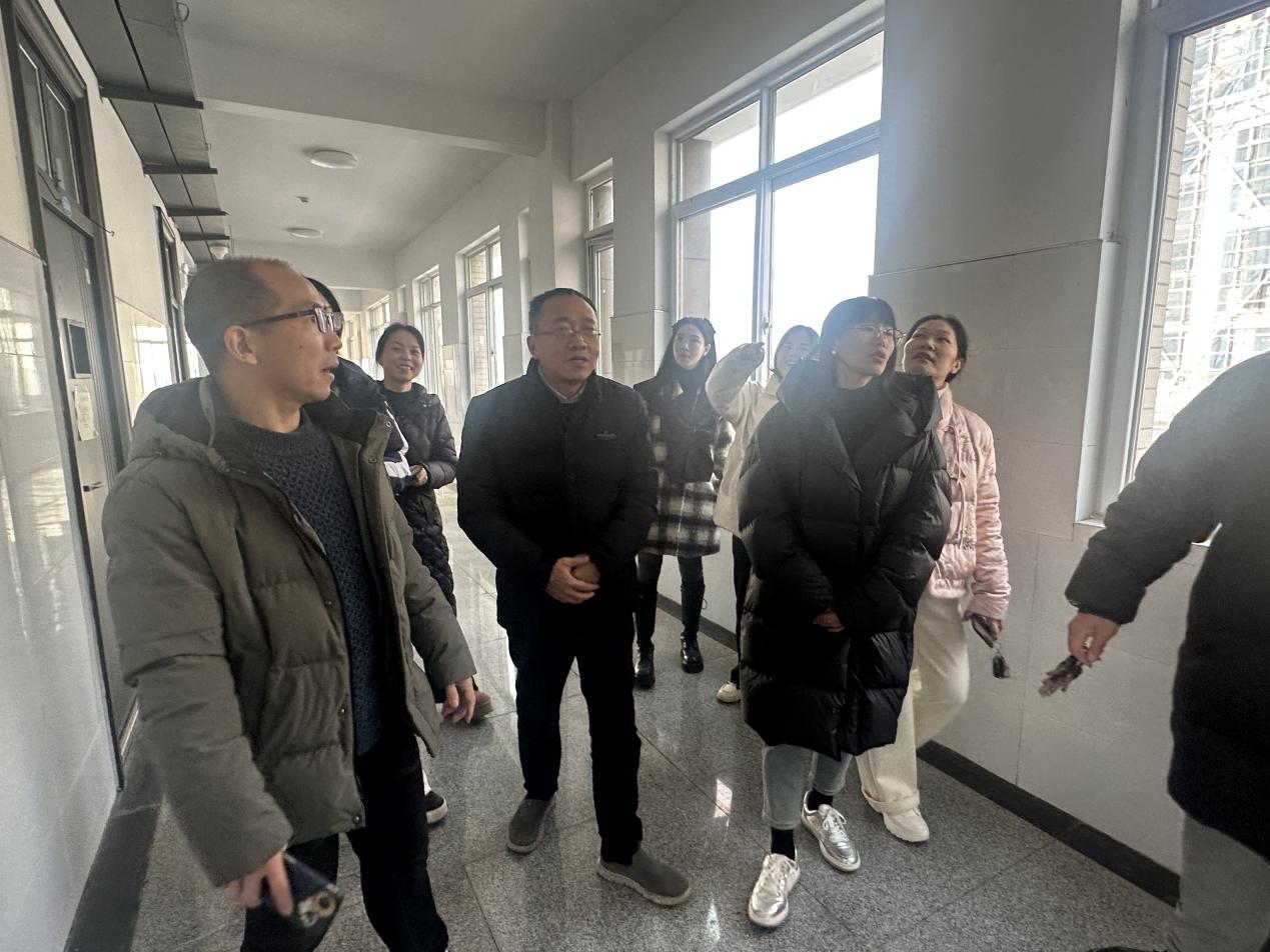 e33af630c2103fa310dff1c760a7ebb