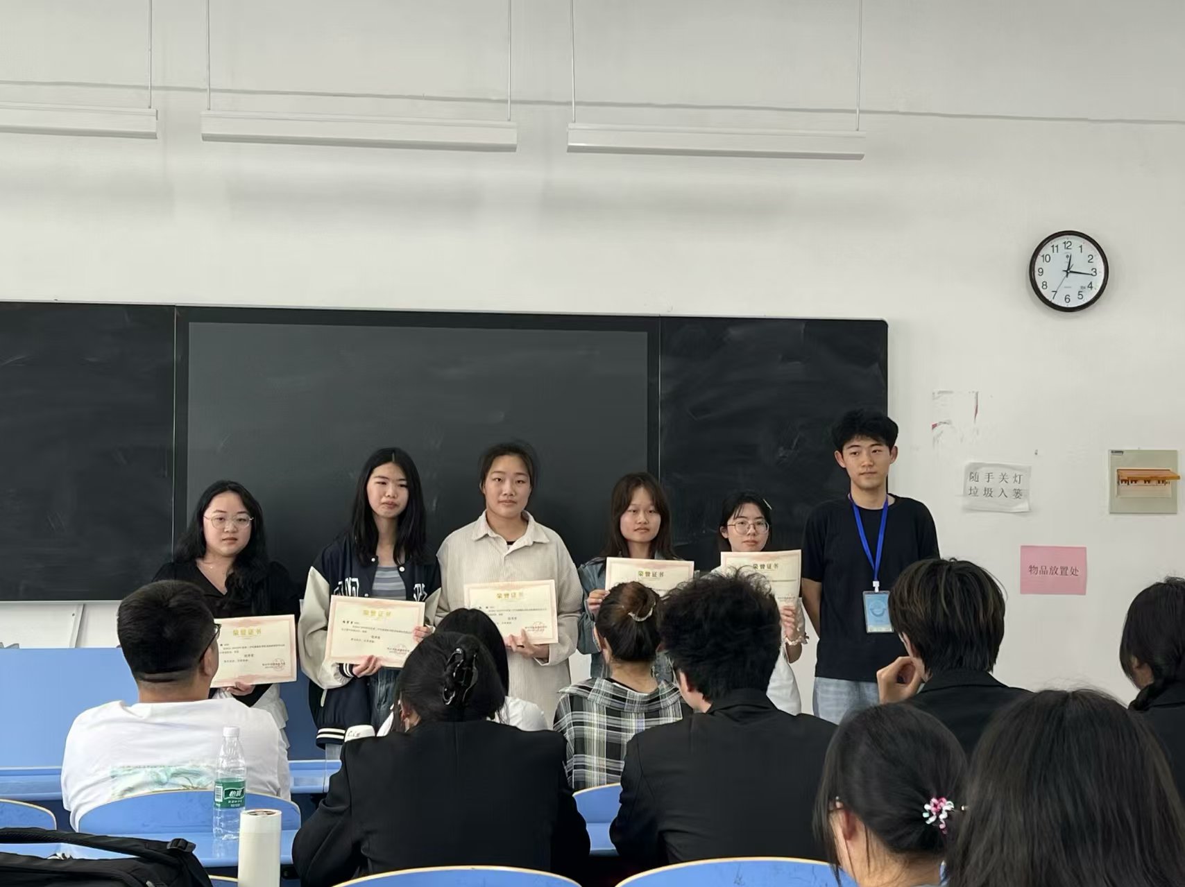 24ac3e60040e25eb43a8ef85742cf89