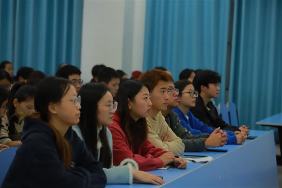 f90412acaaf7cbf77046f181f85b4ca