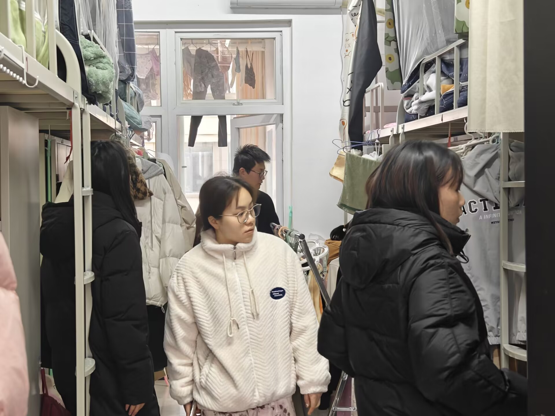 2EDC3291AA02F5EC9AB7EA53CDB4D43B