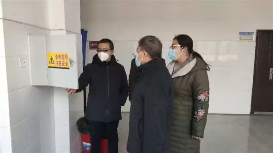 3202804786-2095506274-9284FFB9A4C7B44B1101CD13E11581E6