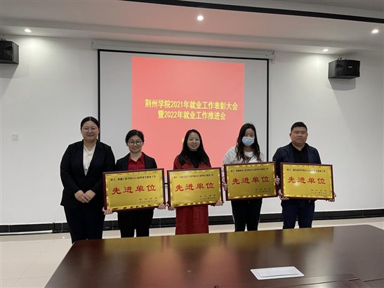 9dd350c6a3940b1491bb6c6f79706bc