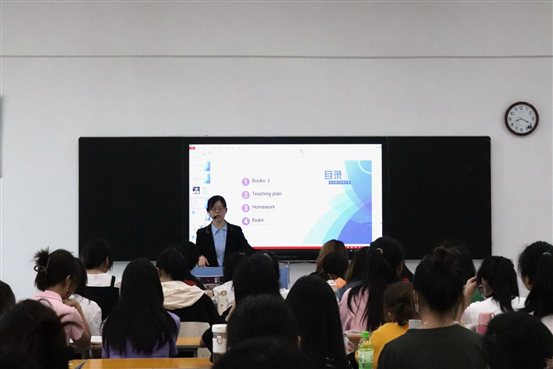 E:照片新闻图片2年2.8.29开学第一课精选IMG_4849.JPGIMG_4849