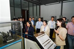 d5e762cef58f6e6f5d0aba317f02614