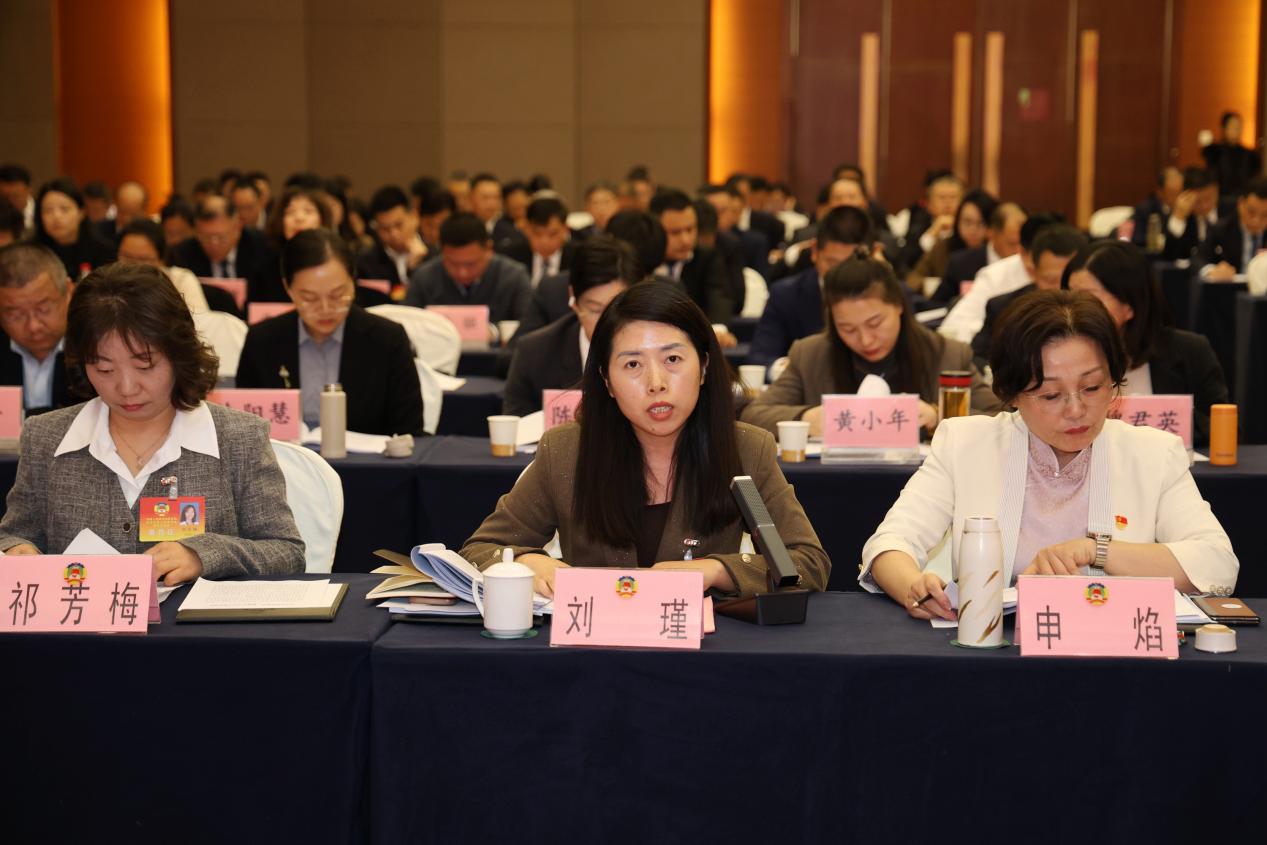 c7c8d0c568ba80657563cc6ea32853d4