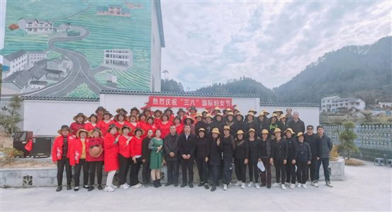 4ZJ8RBV)IV290H0)~IBHK`M