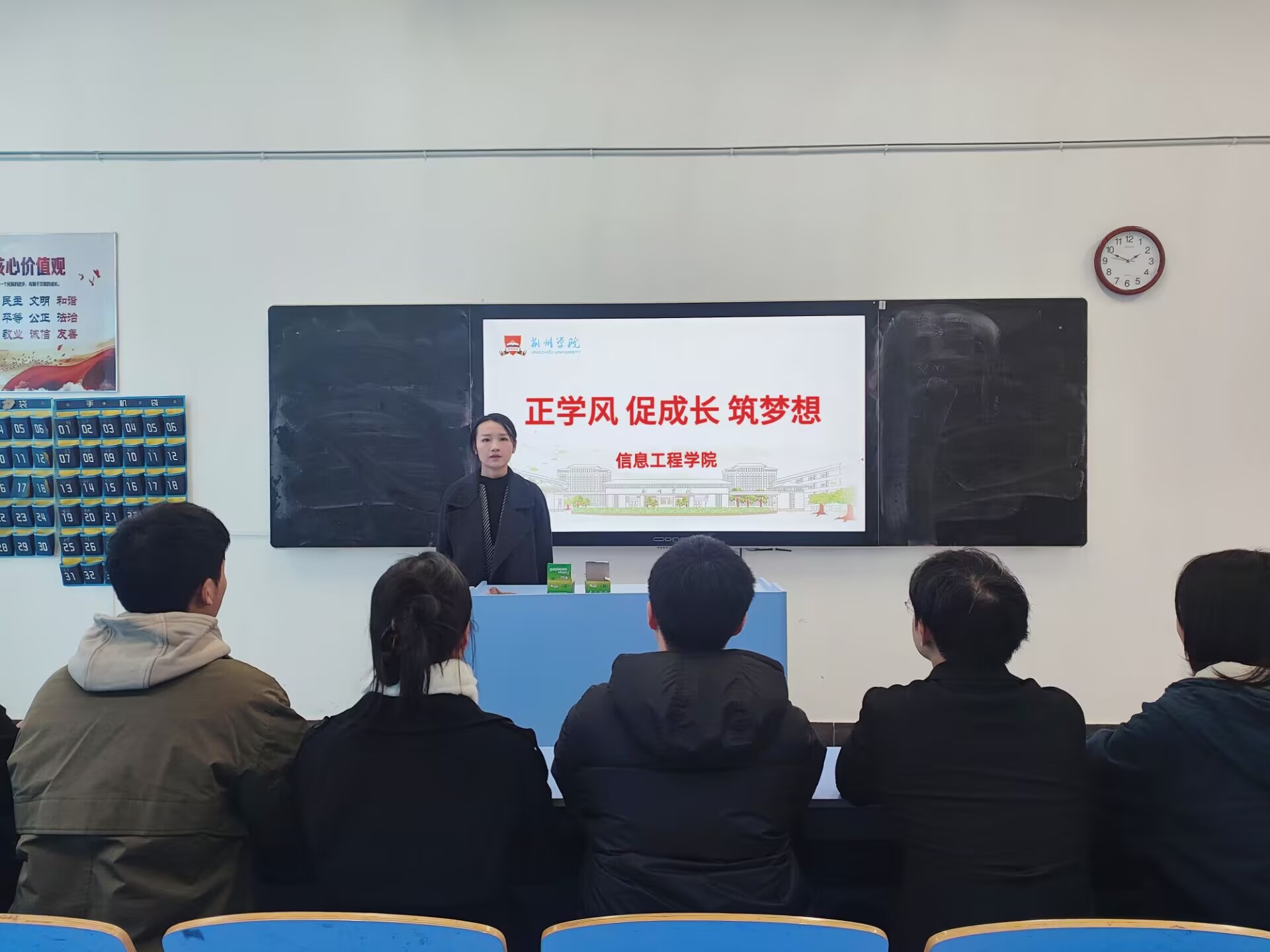 f4e1222ec4652b2b348e3275e32e11c6